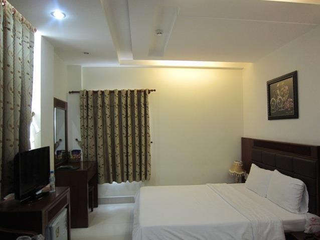 Binh Hung Hotel Ho Chi Minh City Exterior photo